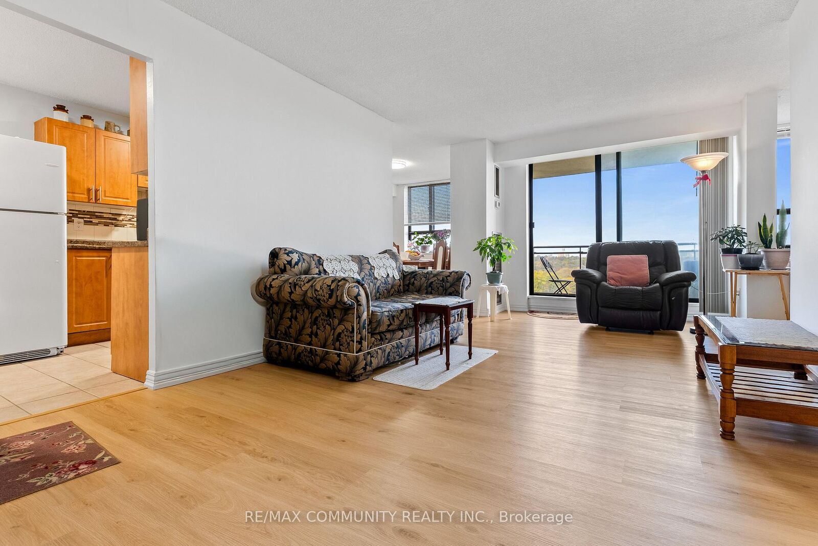 Property Photo: 121 Trudelle Street 804 ON M1J 3K4