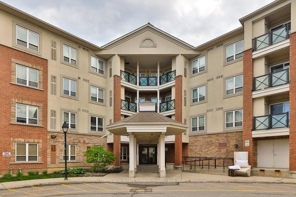 Property Photo:  10 Mendelssohn Street 427  ON M1L 0G7 