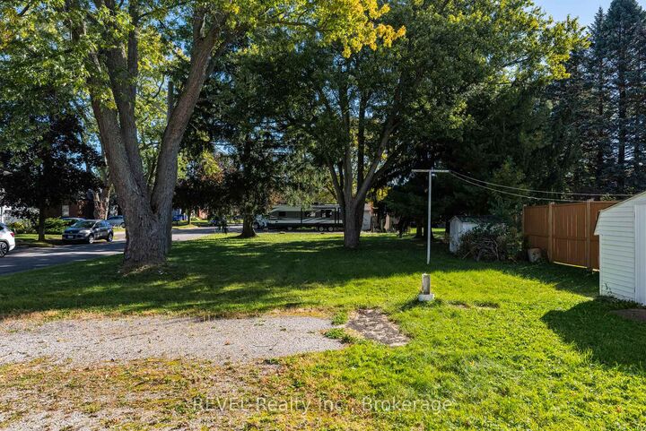 Property Photo:  7044 Leeming Street  ON L2G 1L3 
