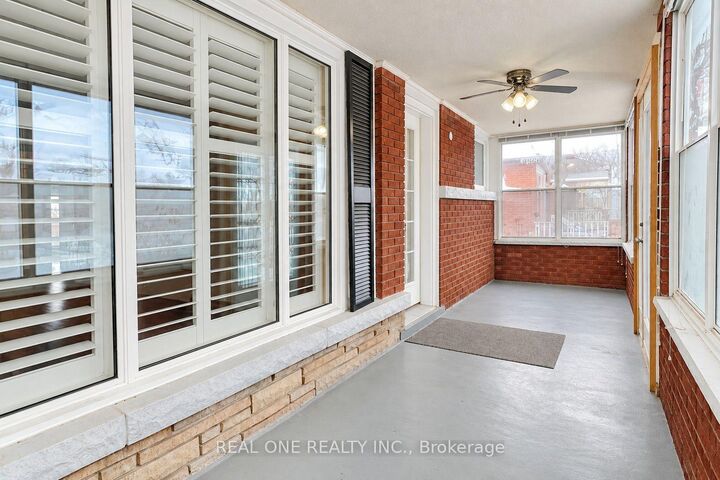 Property Photo:  25 Terrace Drive Upper  ON L9A 2Y5 