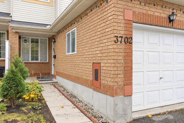 Property Photo:  3702 Rivergate Way  ON K1V 1K1 