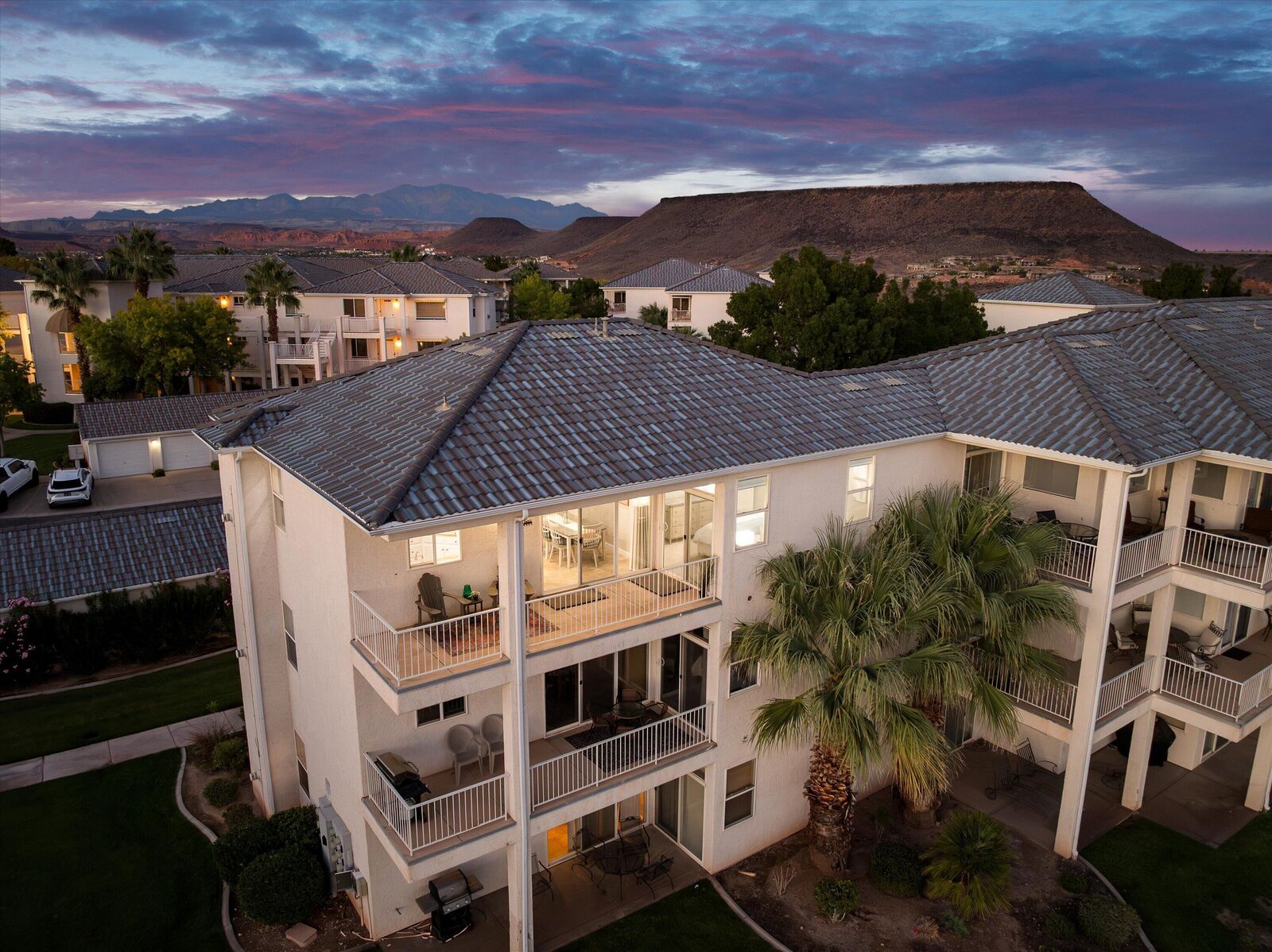 Property Photo: 1845 W Canyon View Dr 2118 UT 84770
