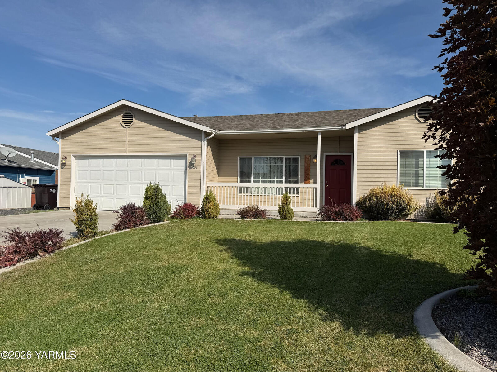 Property Photo:  403 S 90th Ave  WA 98908 