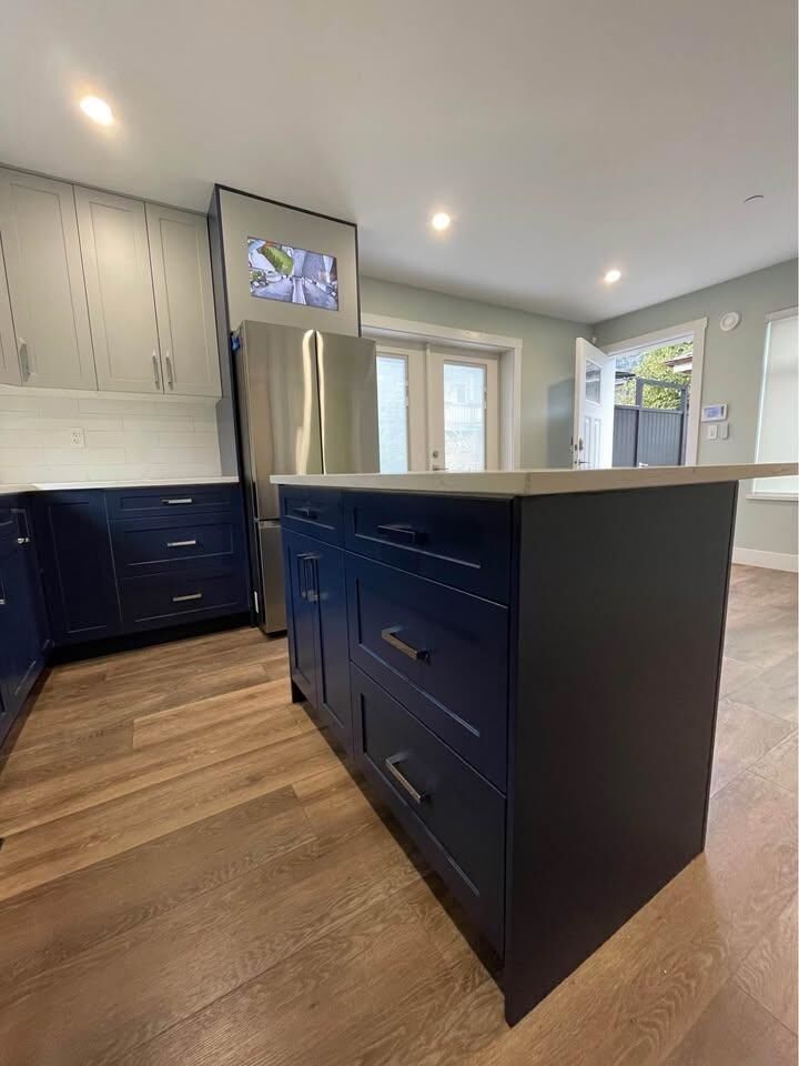 Property Photo:  165 W 17th Avenue  BC V5Y 1Z7 