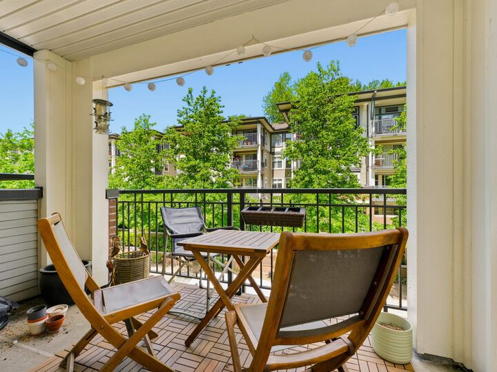 Property Photo:  4868 Brentwood Drive 311  BC V5C 0C2 