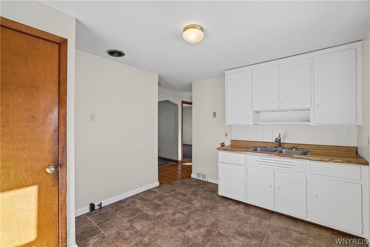 Property Photo: 1268 94th Street NY 14304