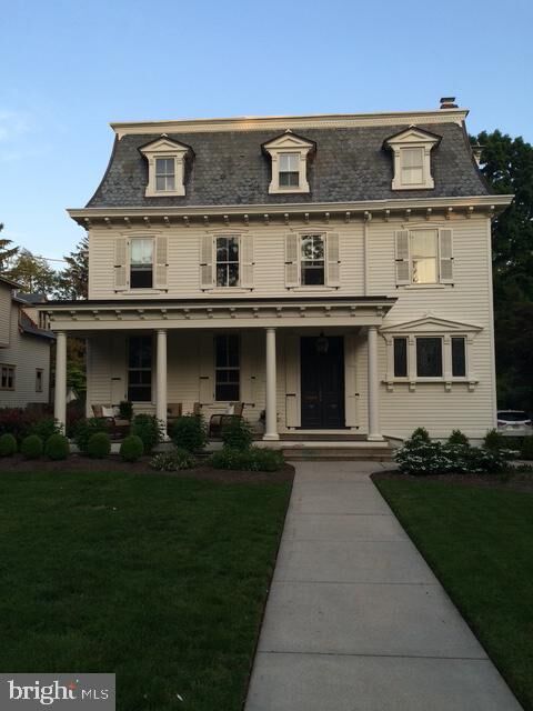 Property Photo: 142 E Oak Avenue NJ 08057