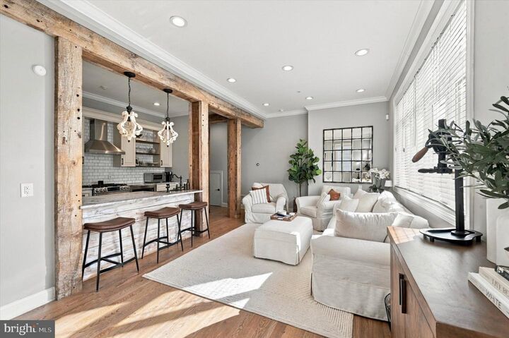 Property Photo:  853 N 15th Street 1  PA 19130 