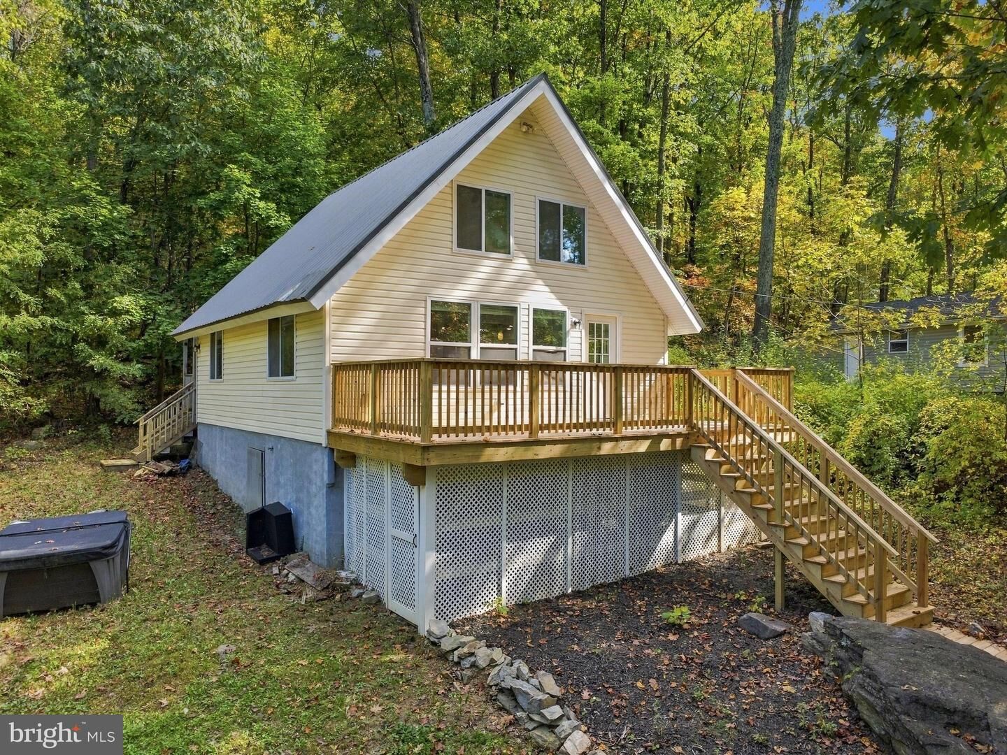 Property Photo: 122 Red Maple Lane WV 25425