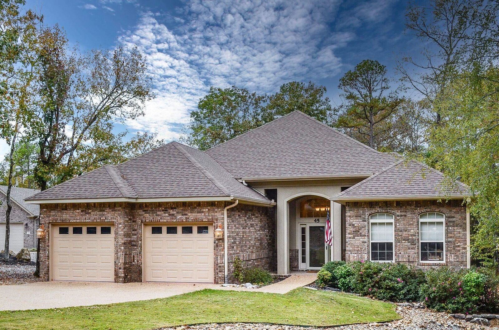 Property Photo:  45 Pacifica Circle  AR 71909 