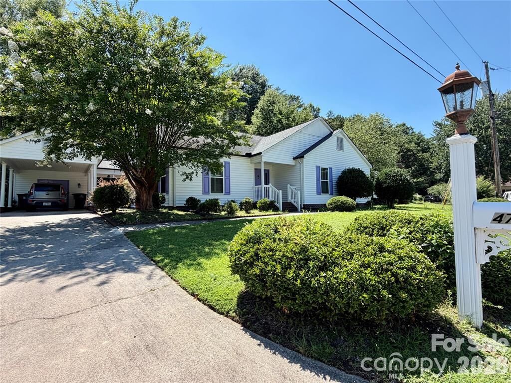 Property Photo:  477 Birchwood Trail NE  NC 28025 