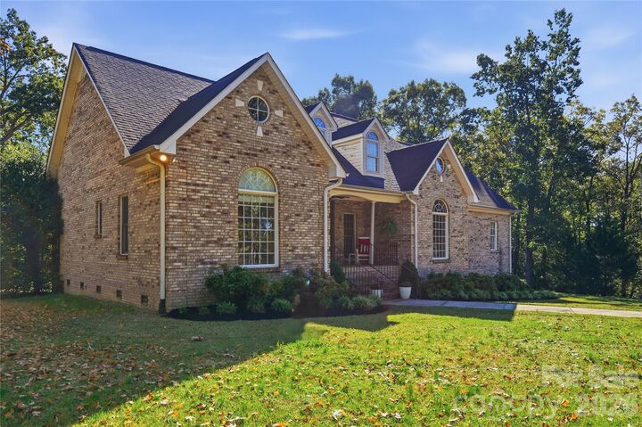 Property Photo: 244 Ruth Boulevard NC 28133