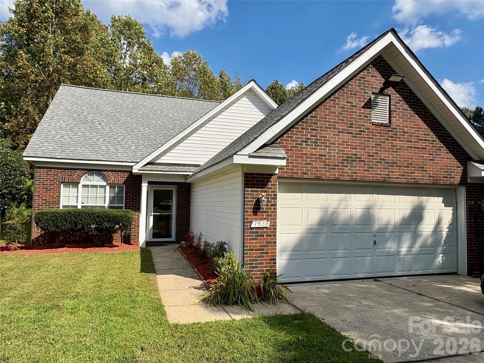 Property Photo: 1937 Decatur Court NC 28213