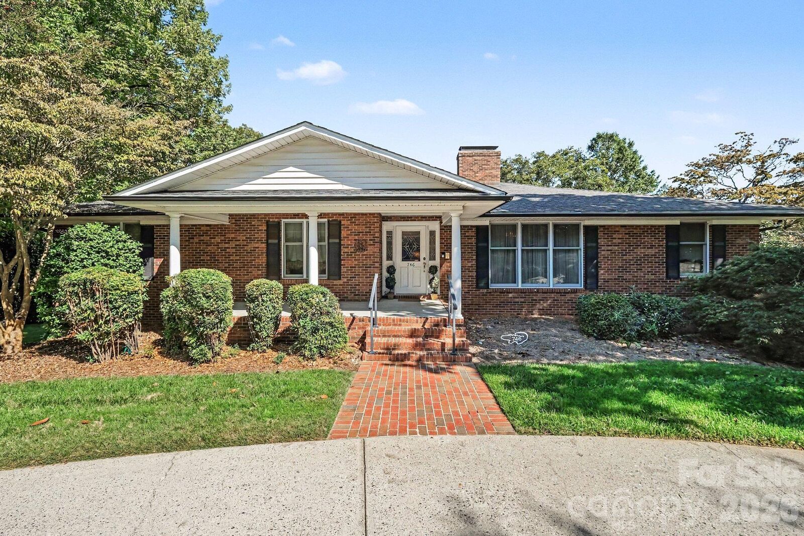 Property Photo:  746 Grandview Drive NE  NC 28025 