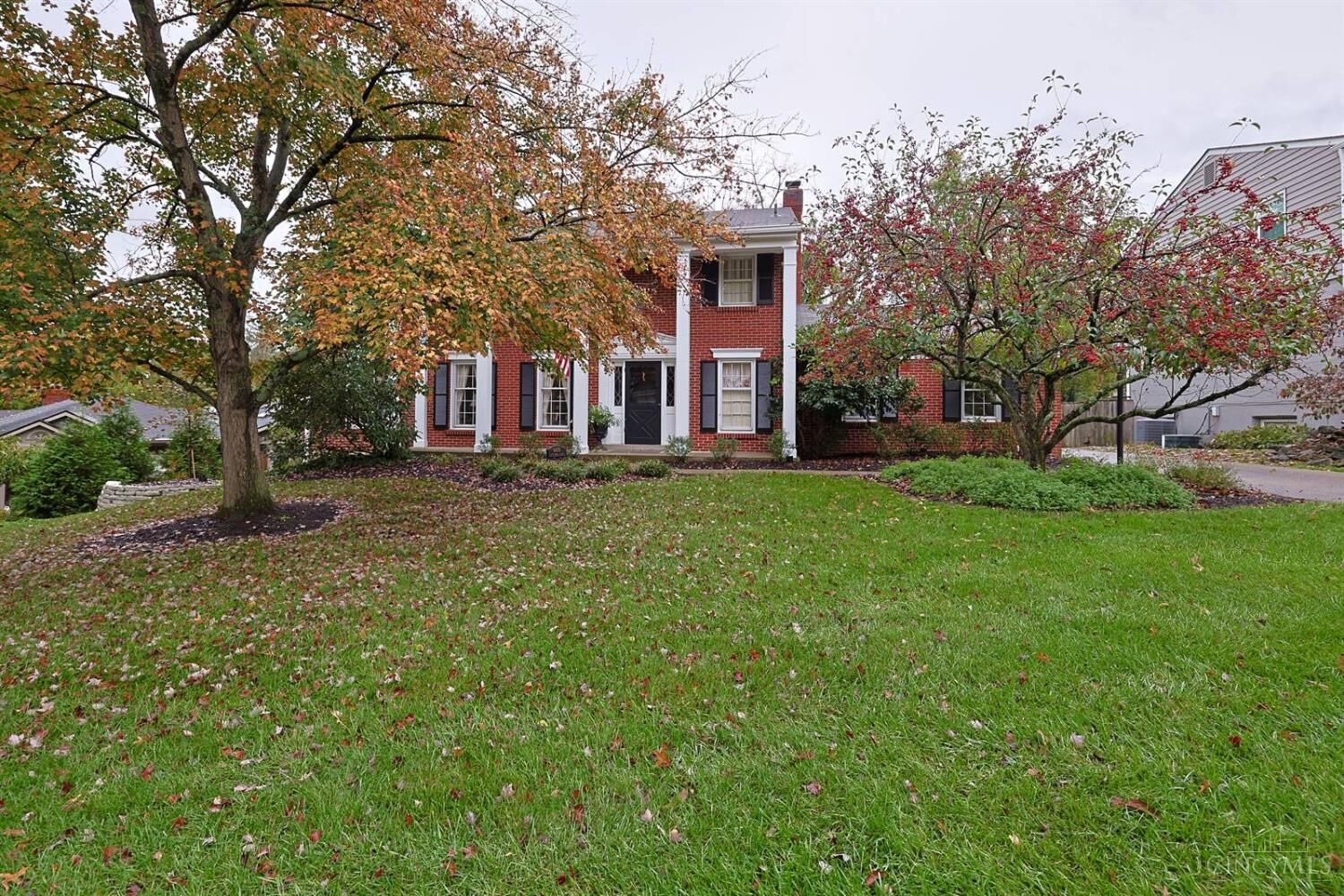 Property Photo: 6431 Pepperell Lane OH 45236