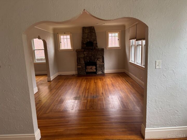 Property Photo:  817 Pedretti Avenue  OH 45238 