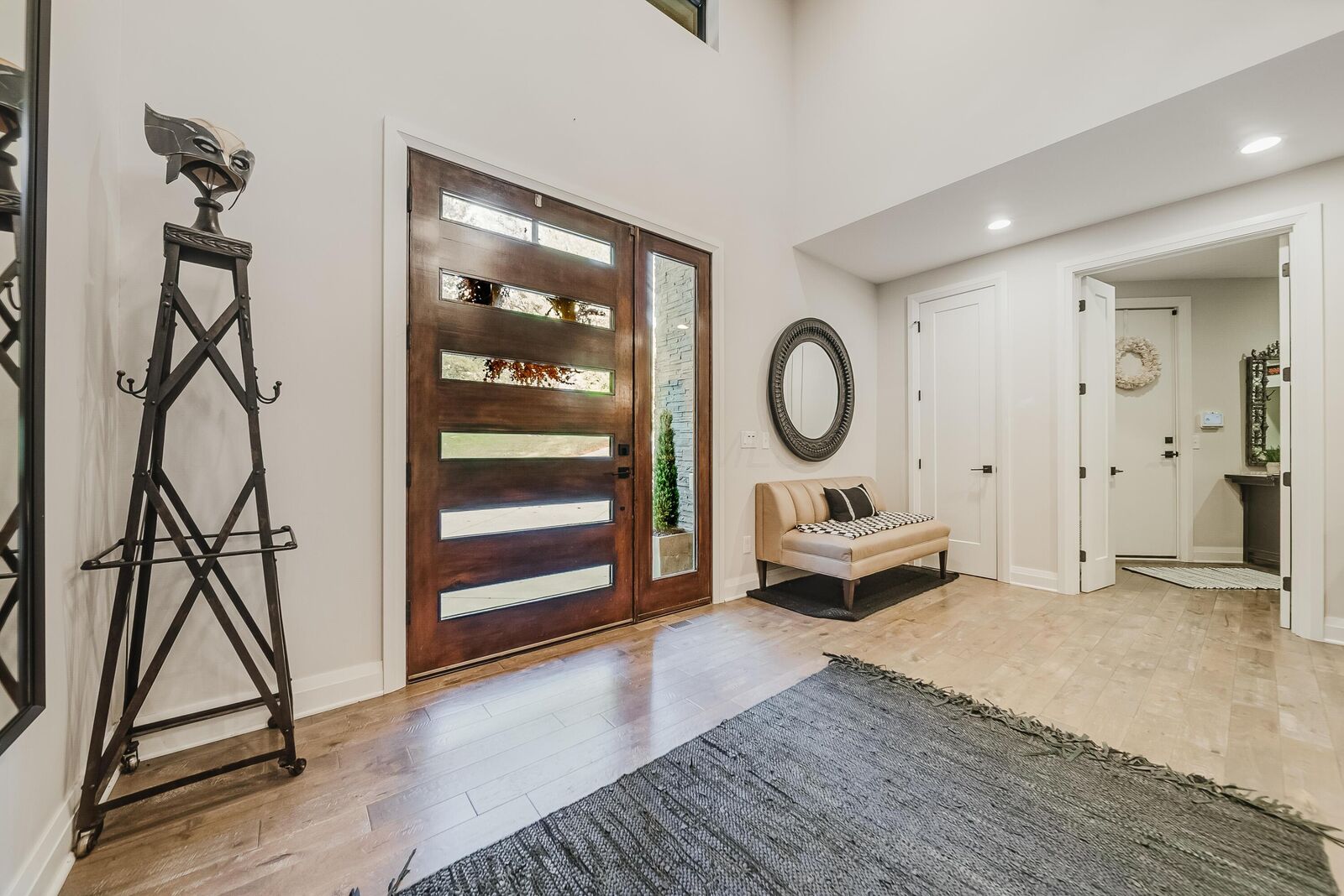 Property Photo: 101 Lake Bluff Drive OH 43235