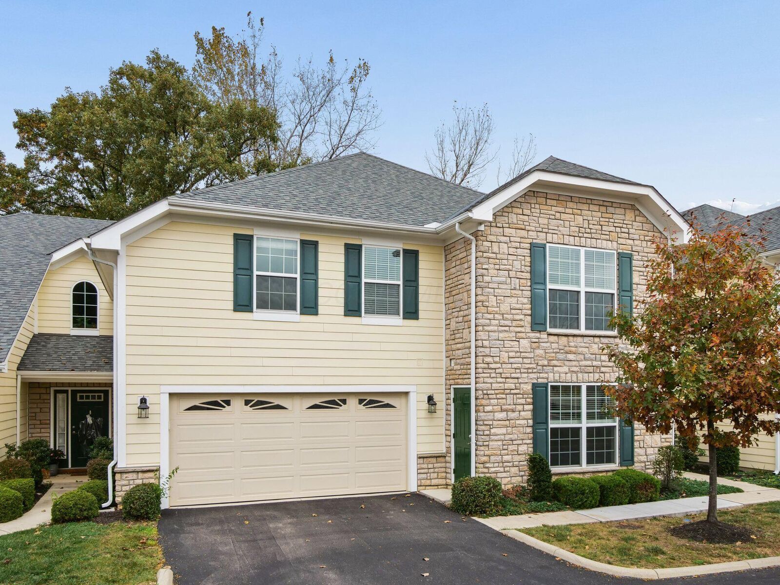 Property Photo:  265 Lake Cove Drive  OH 43015 