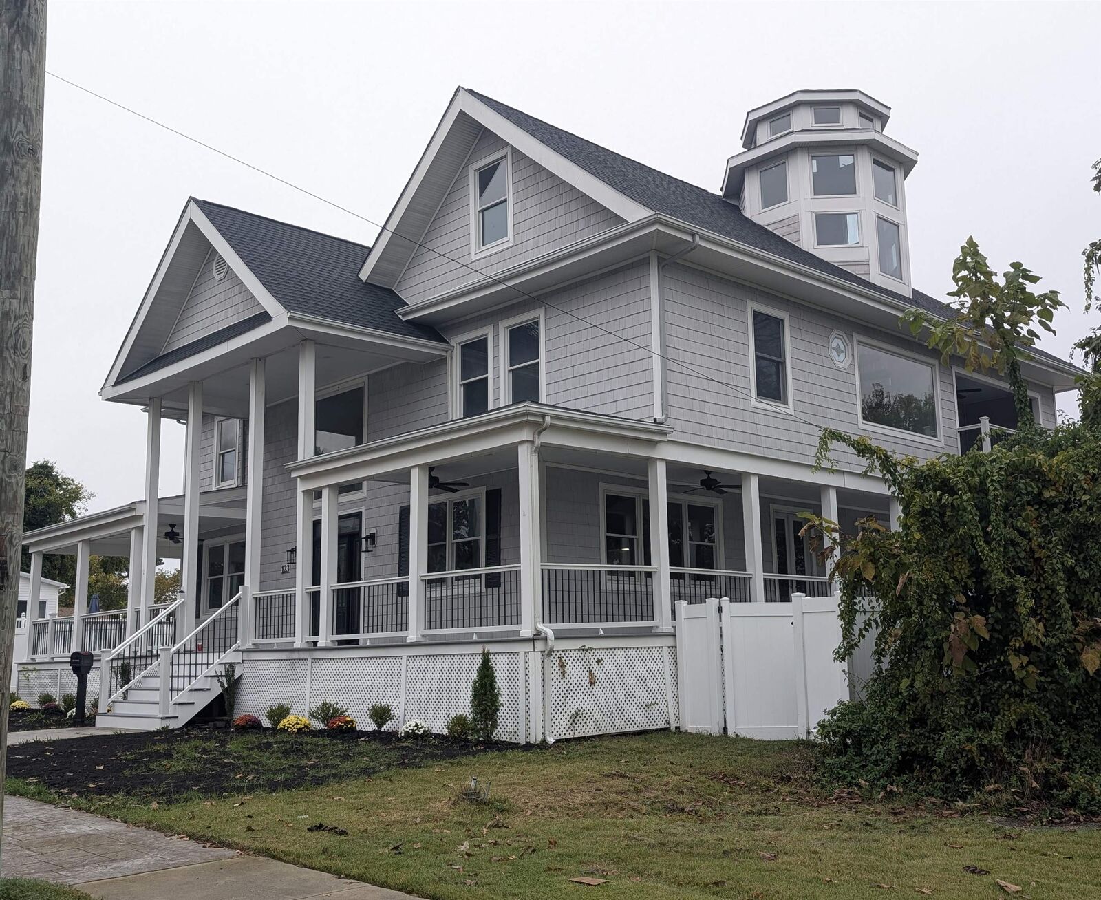 Property Photo:  123 E Cedar Ave  NJ 08244 