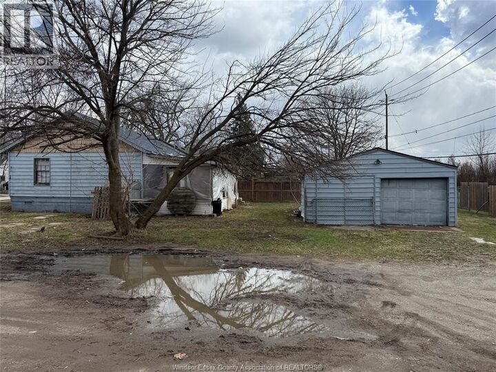 Property Photo:  1303 Central  ON N8Y 3V3 