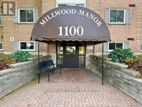 Property Photo:  1100 Millwood Avenue 102  ON K6V 6Z3 