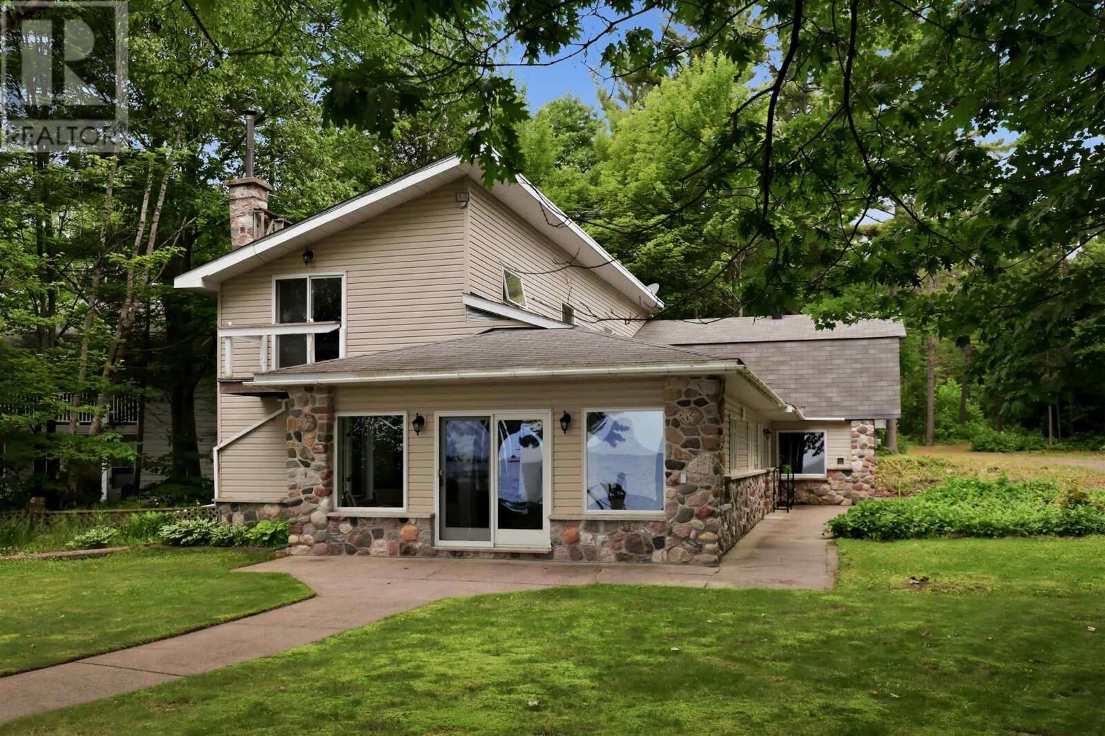 Property Photo:  15 Dominion Park Dr  ON P0R 1L0 