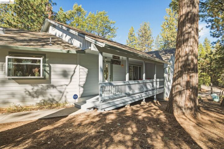 Property Photo:  24076 S Bear Clover Ct.  CA 95370 