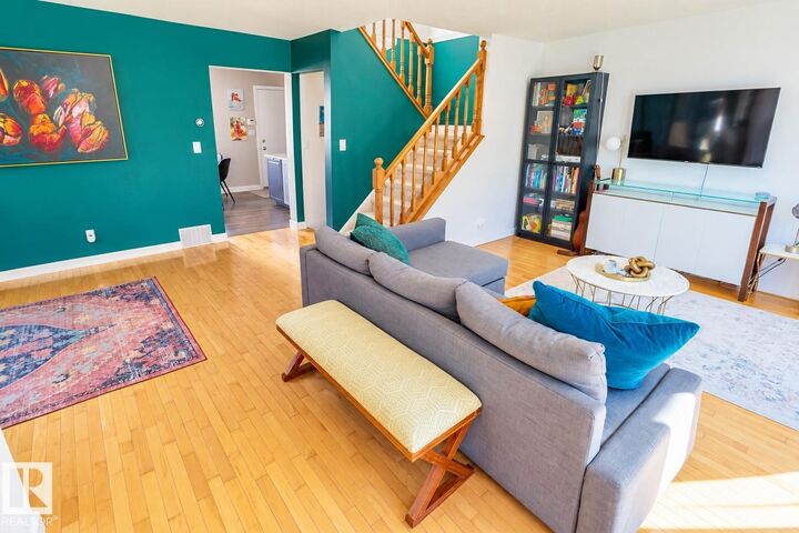 Property Photo:  7019 189 Street NW  AB T5T 5E3 