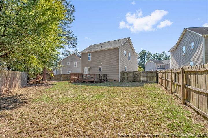 Property Photo:  1631 Silver Ridge Court  NC 28304 