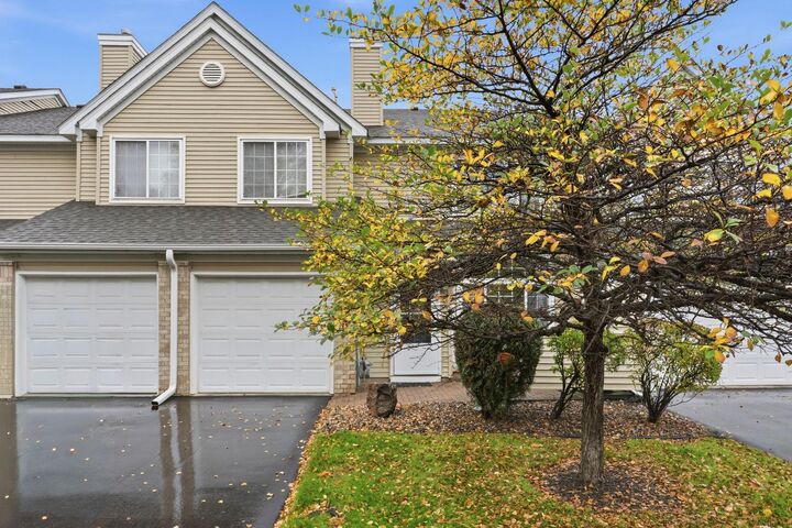 Property Photo:  2255 Ranchview Lane N  MN 55447 