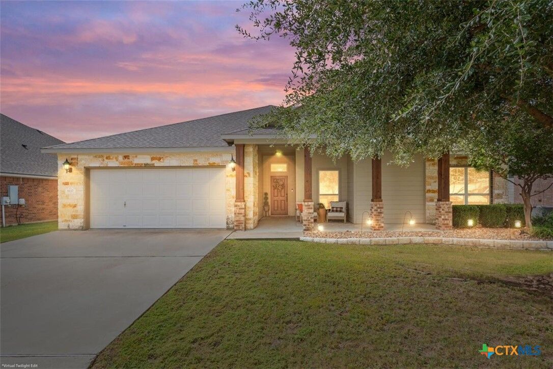 Property Photo: 8117 Iron Gate Drive TX 76502