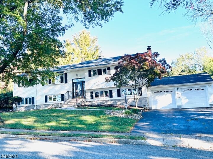 Property Photo:  48 Seminole Ave  NJ 07470 