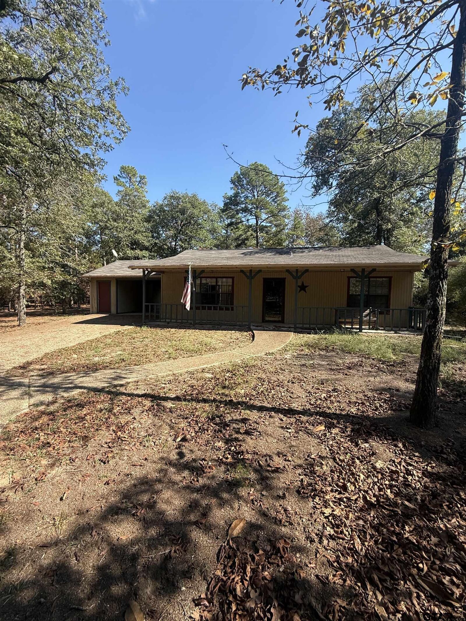 Property Photo:  122 Hemlock Cove  TX 75765 