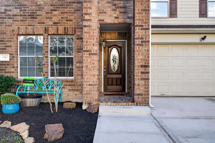 Property Photo:  9015 Grand Villa Lane  TX 77407 