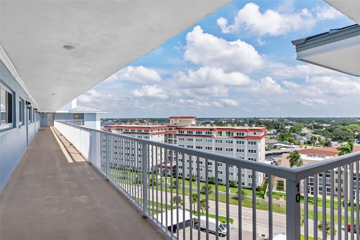 Property Photo:  555 The Esplanade N 1001  FL 34285 