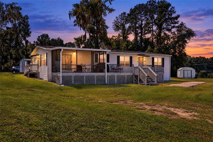 Property Photo:  12426 SE 55th Avenue Road  FL 34420 