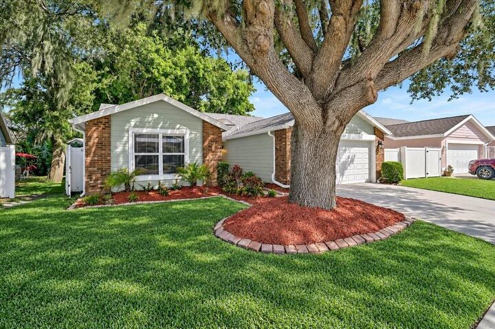 Property Photo: 7739 33rd Lane E FL 34243