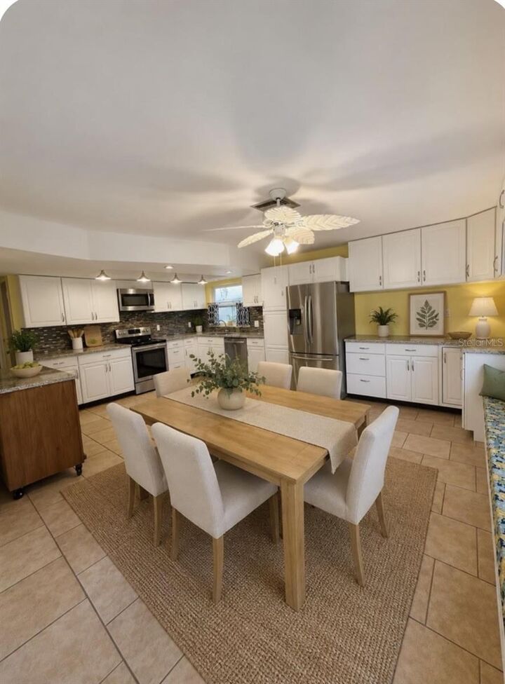 Property Photo: 2019 Forest View Drive FL 34683