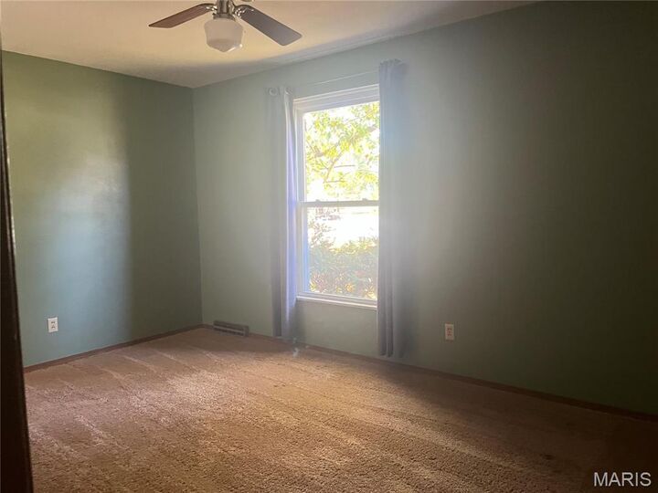 Property Photo:  1008 Nancy Drive  IL 62269 