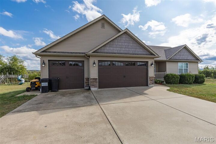 Property Photo: 452 Ridge Haven MO 63640