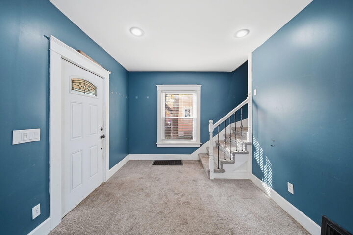 Property Photo: 136 W High Street MI 49203