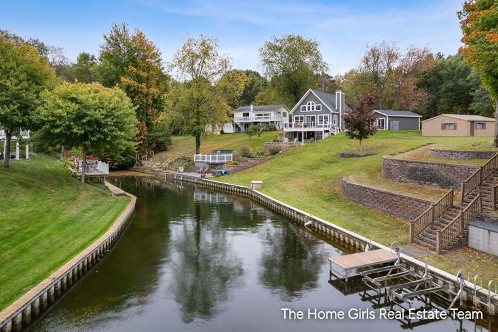 Property Photo: 2085 N White Birch Drive MI 49436