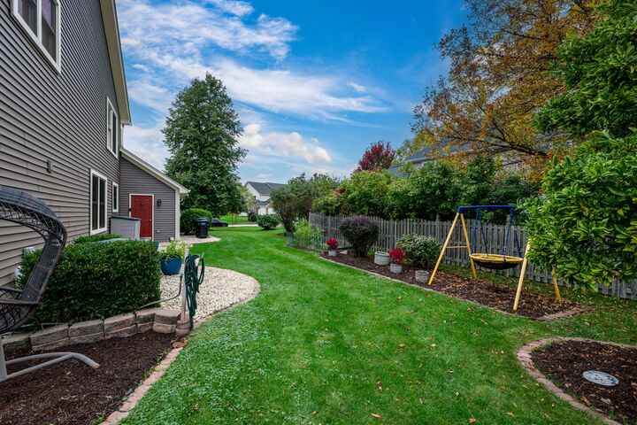 Property Photo:  5485 Fox Path Lane  IL 60192 