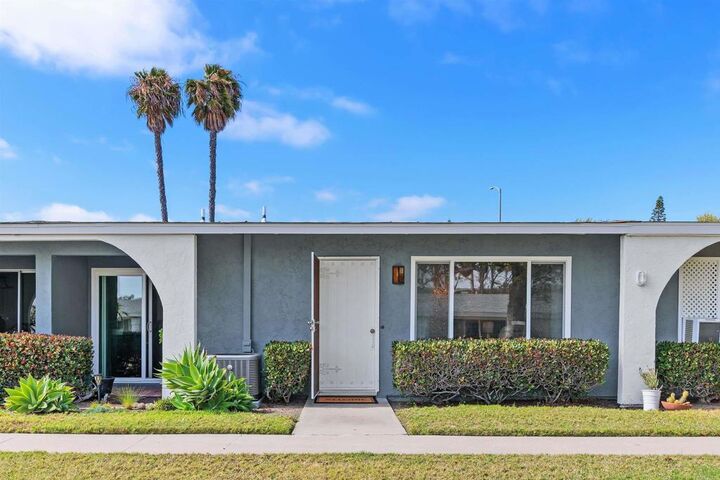 Property Photo: 3613 Brandywine CA 92057
