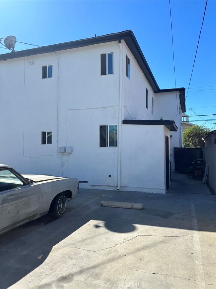 Property Photo:  10418 Wilmington  CA 90002 