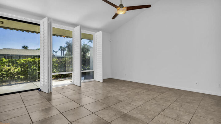 Property Photo: 1000 Saint Thomas Circle CA 92264
