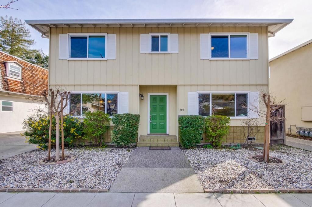Property Photo:  301 College Avenue  CA 94306 