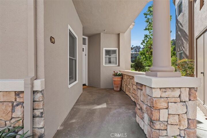 Property Photo: 39 Plaza Caloroso CA 92675