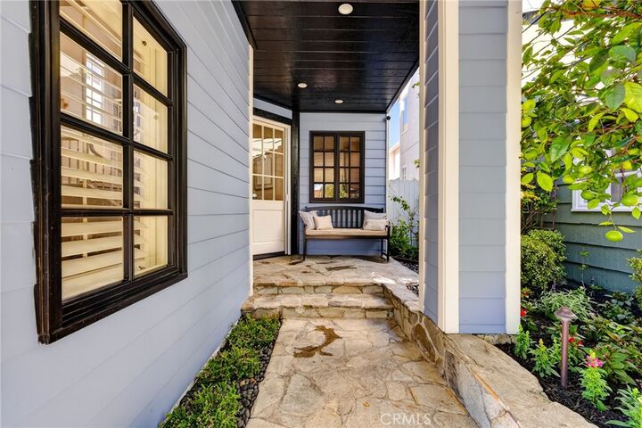 Property Photo: 607 Dahlia Avenue CA 92625