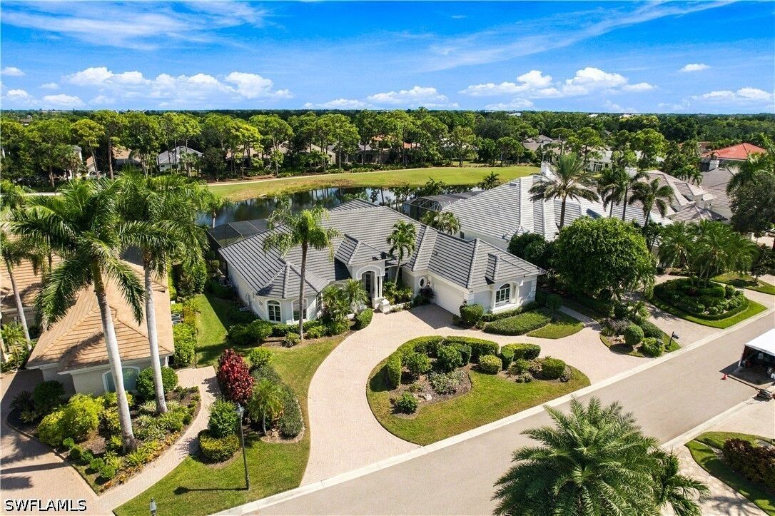 Property Photo:  196 Cheshire Way  FL 34110 